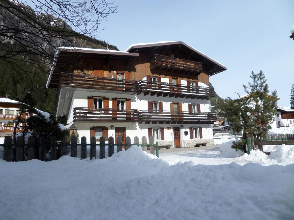 Residence Marmolada Rocca Pietore Exteriör bild